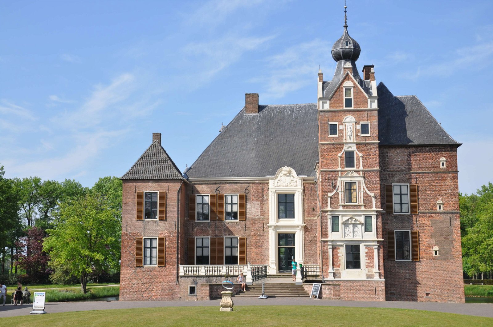 Kasteel Cannenburch