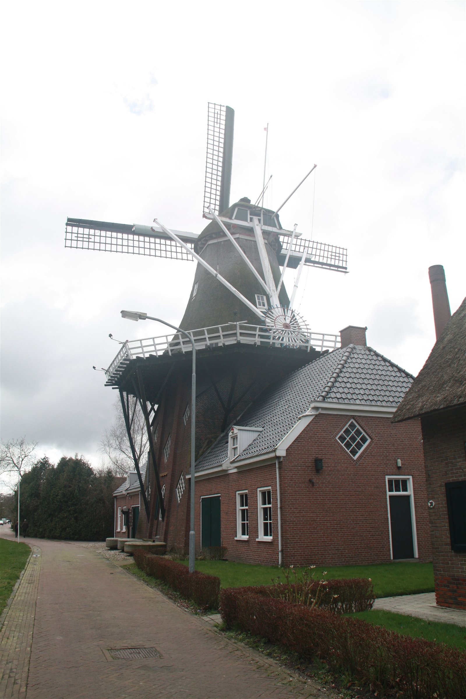 Molenmuseum De Wachter (Zuidlaren) - Visitor Information & Reviews