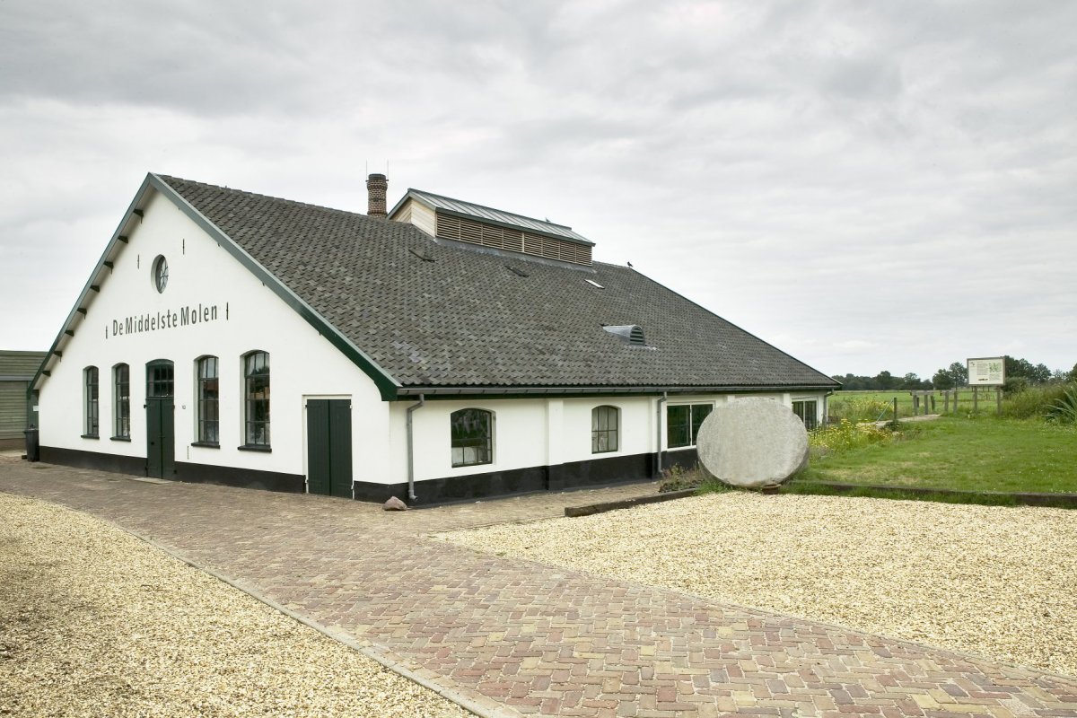 Papierfabriek De Middelste Molen