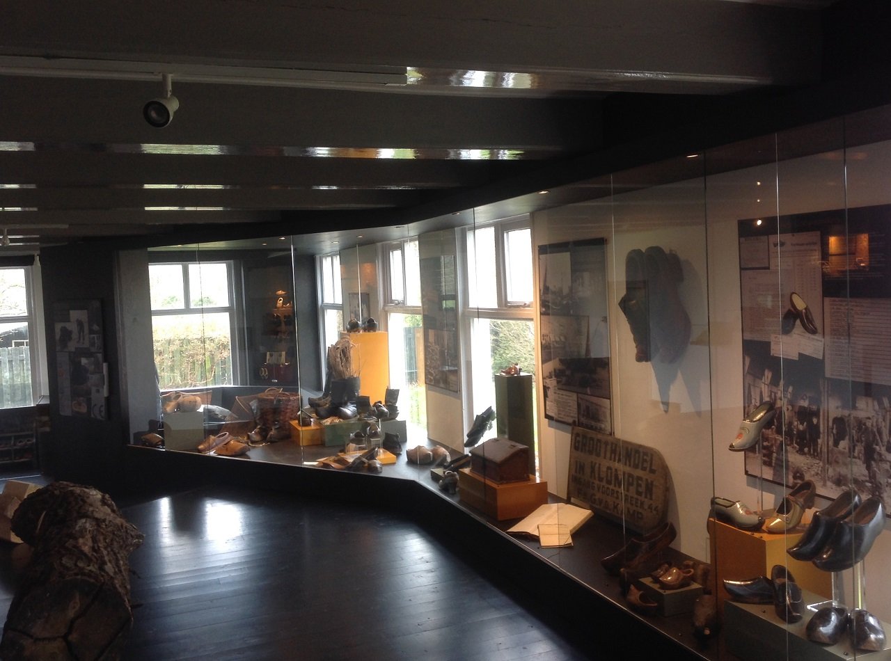 Scherjon's Klompenmakerij en Klompenmuseum