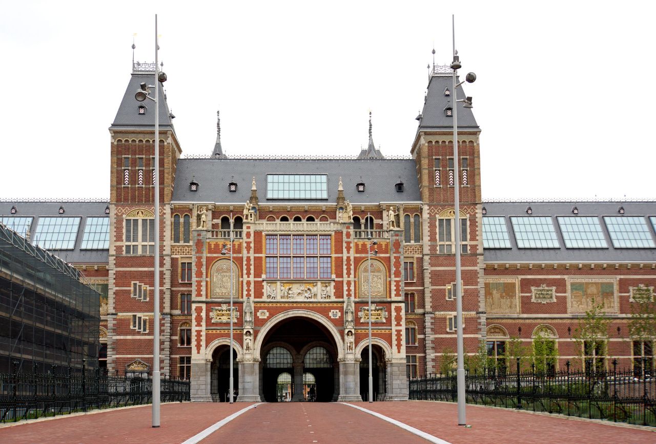 Visit the Rijksmuseum Rijksmuseum