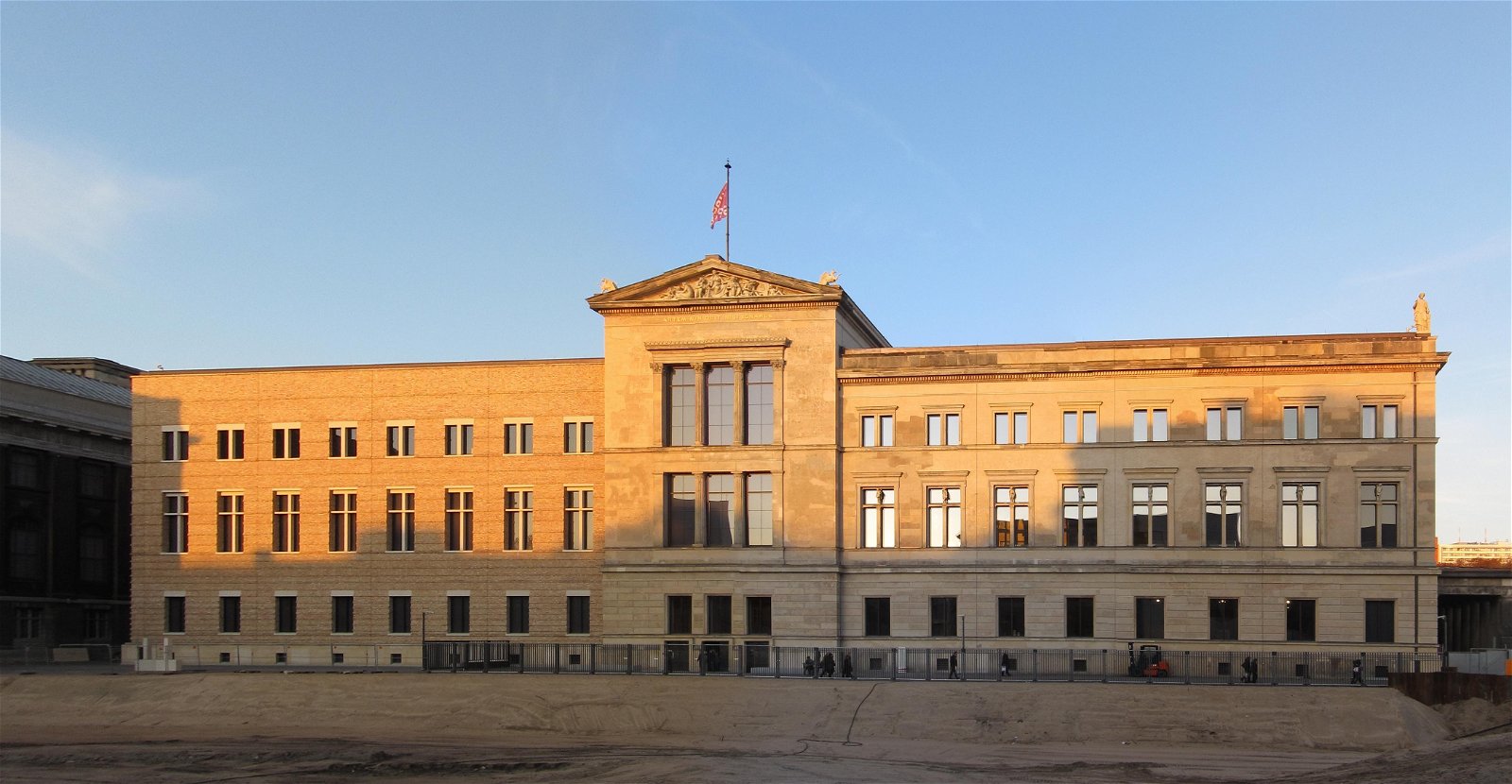 Neues Museum (Berlin) - Visitor Information & Reviews