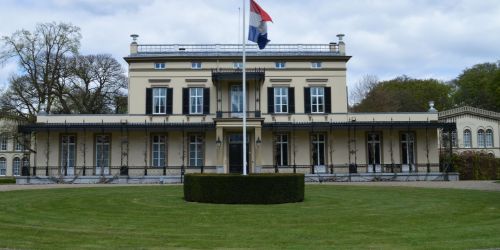 Verlangen. Vrijheid. Kameraadschap - Een ontmoeting met veteranen