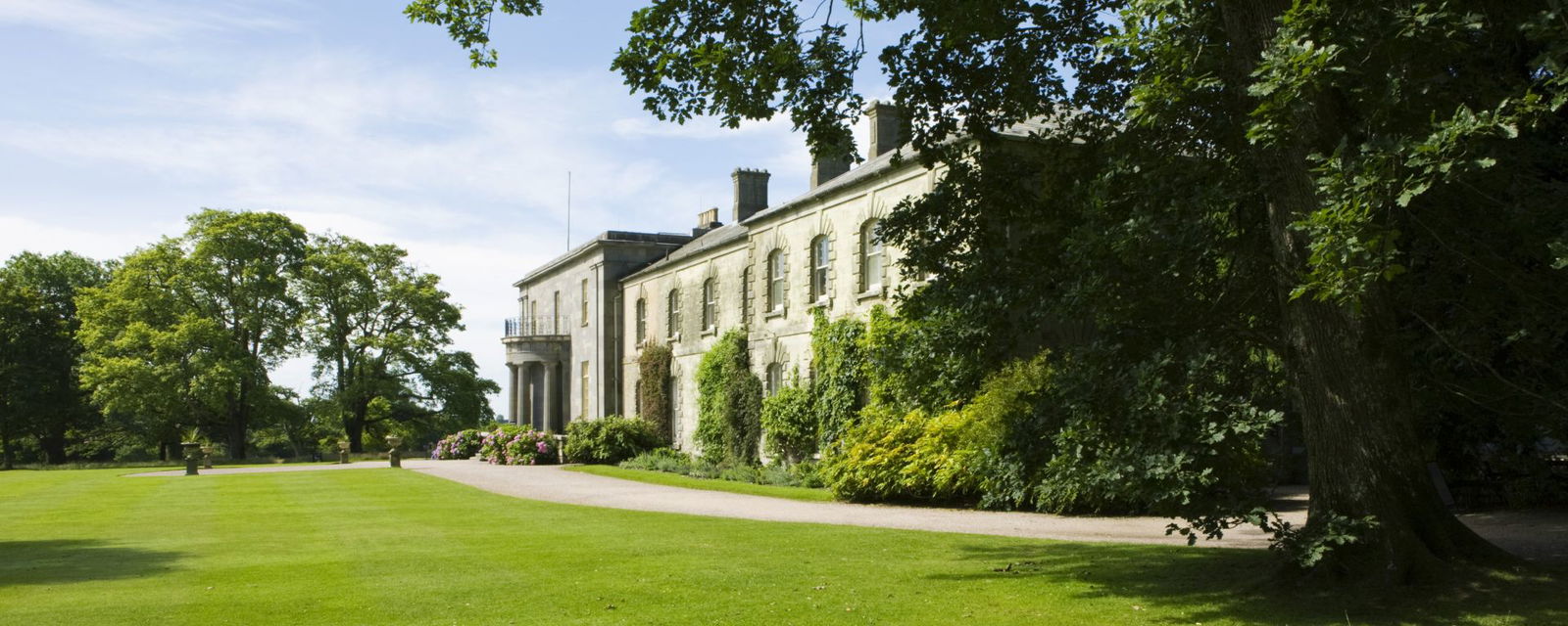 Arlington Court And The National Trust Carriage Museum (Arlington ...