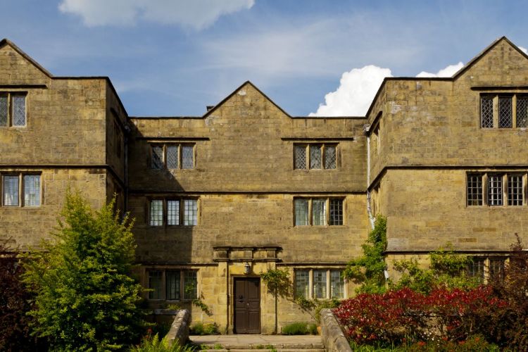 Eyam Hall and Craft Centre