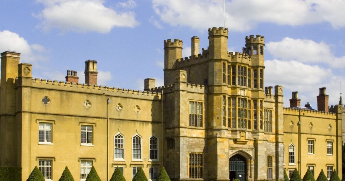 Coughton Court Alcester Visitor Information Reviews coughton-court-alcester-visitor-information-reviews
