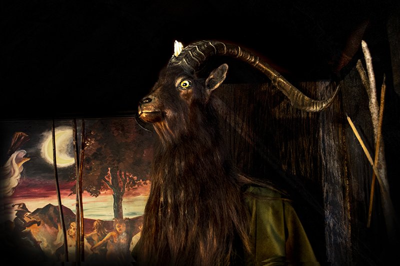 Museum of Witchcraft & Magic