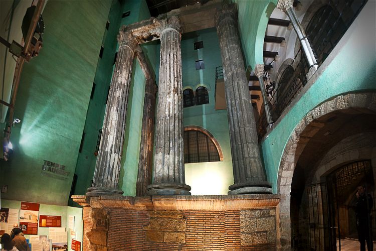 MUHBA Temple d'August