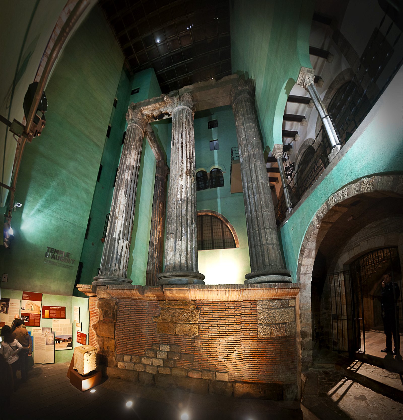 MUHBA Temple of Augustus