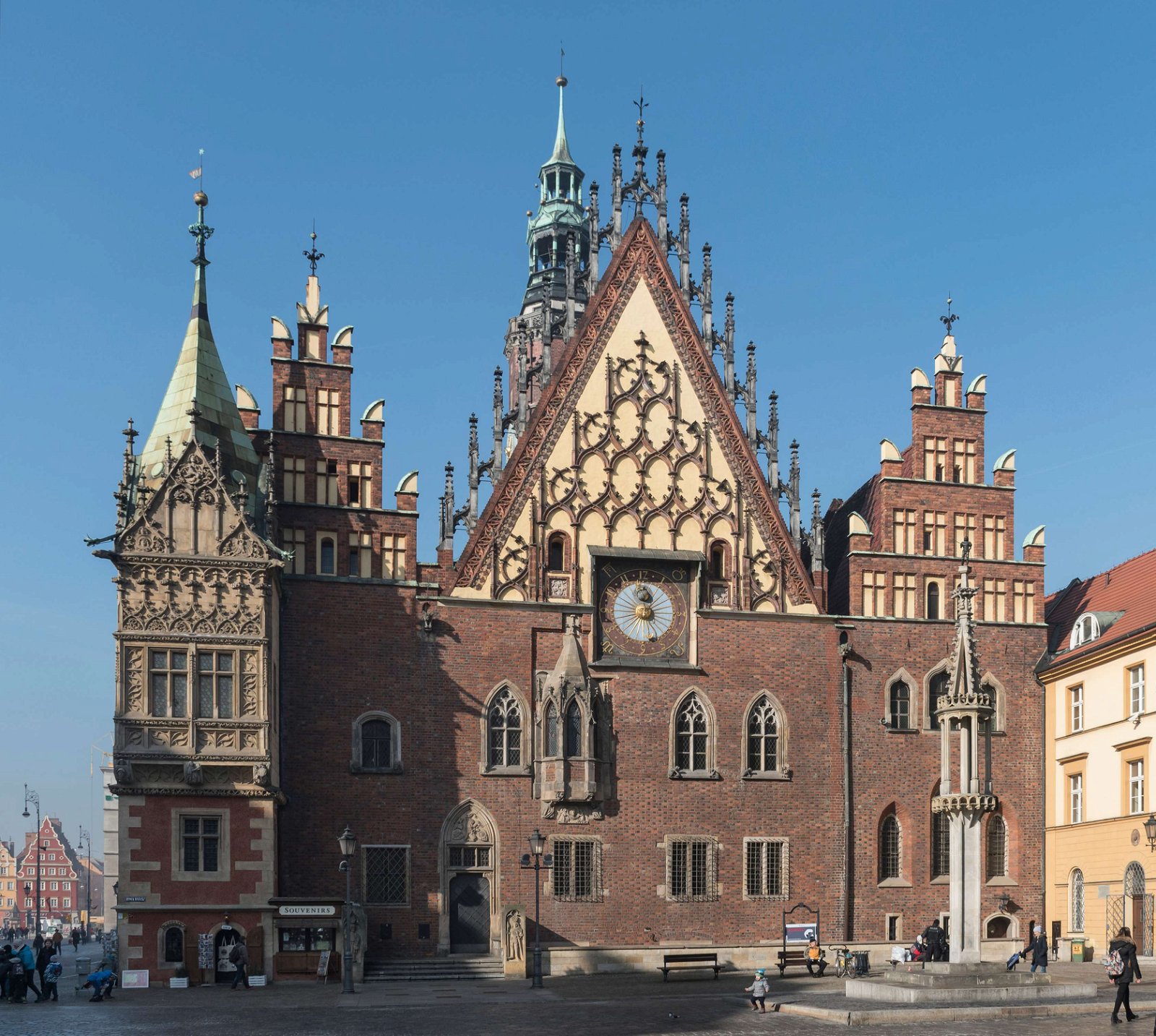 The Museum of Burgeois Art - Town Hall