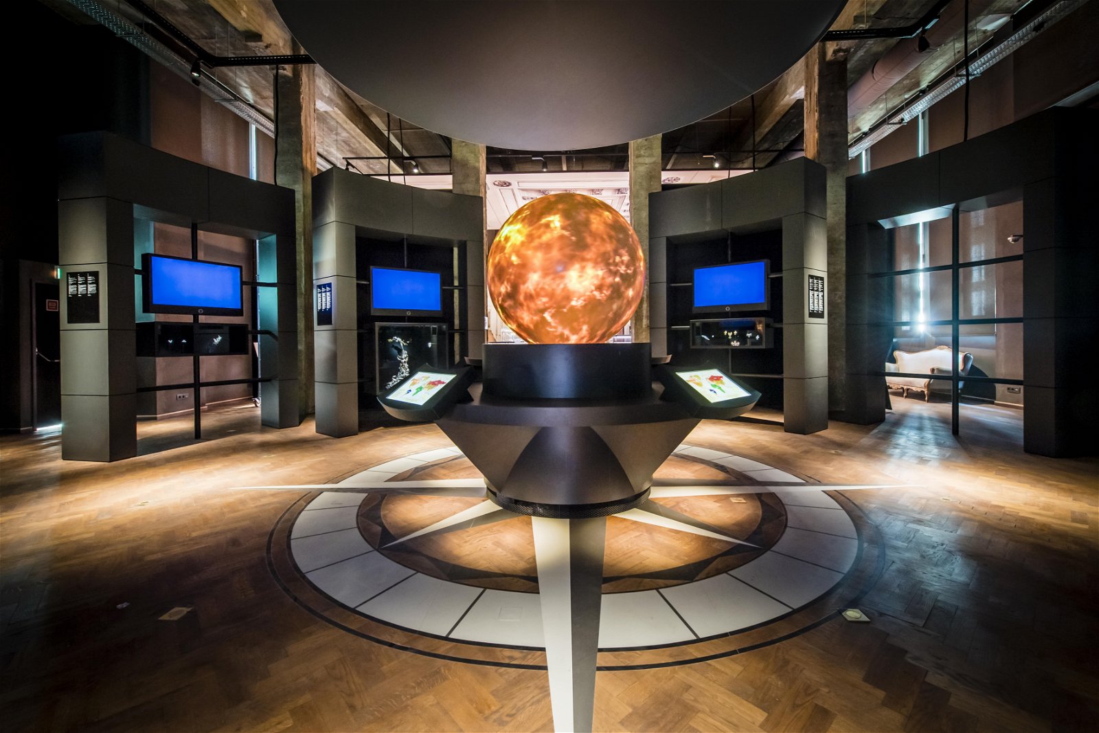 DIVA, Antwerp Home of Diamonds