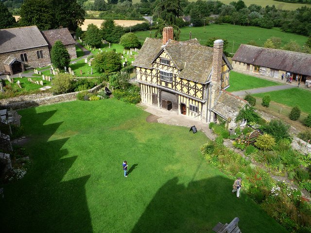 Stokesay Castle