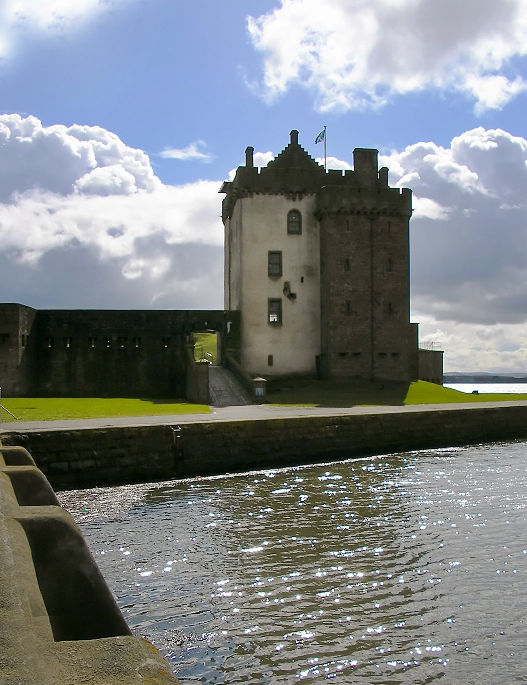 Broughty Castle Museum