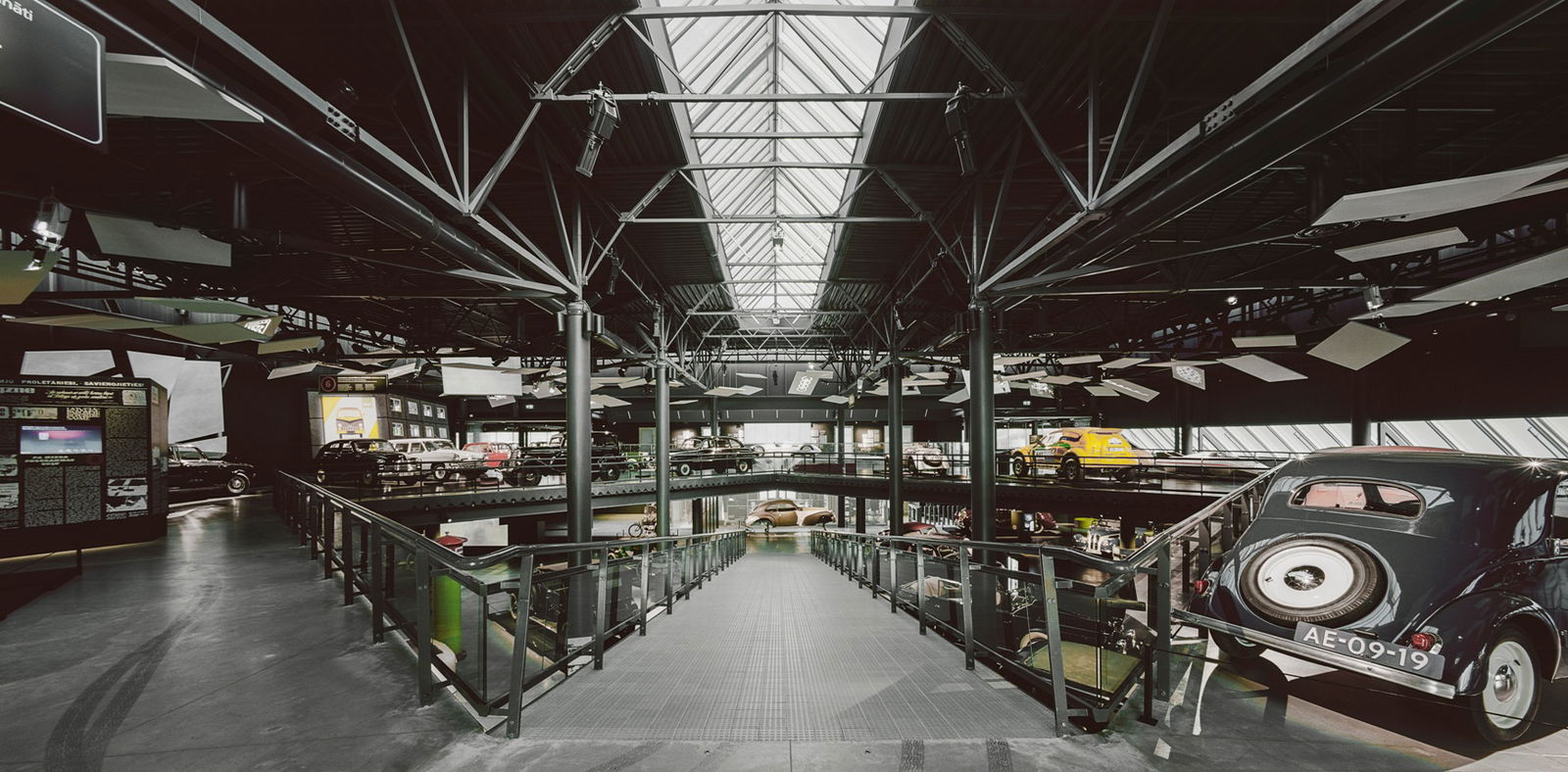 Riga Motor Museum permanent antique vehicle exhibition