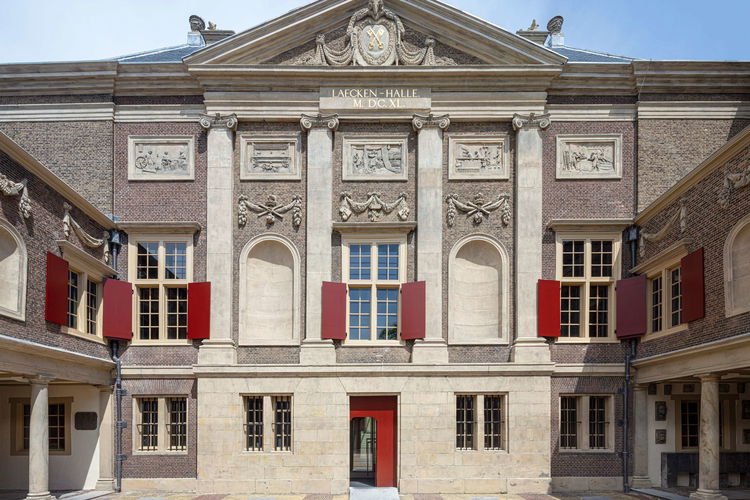 Museum De Lakenhal