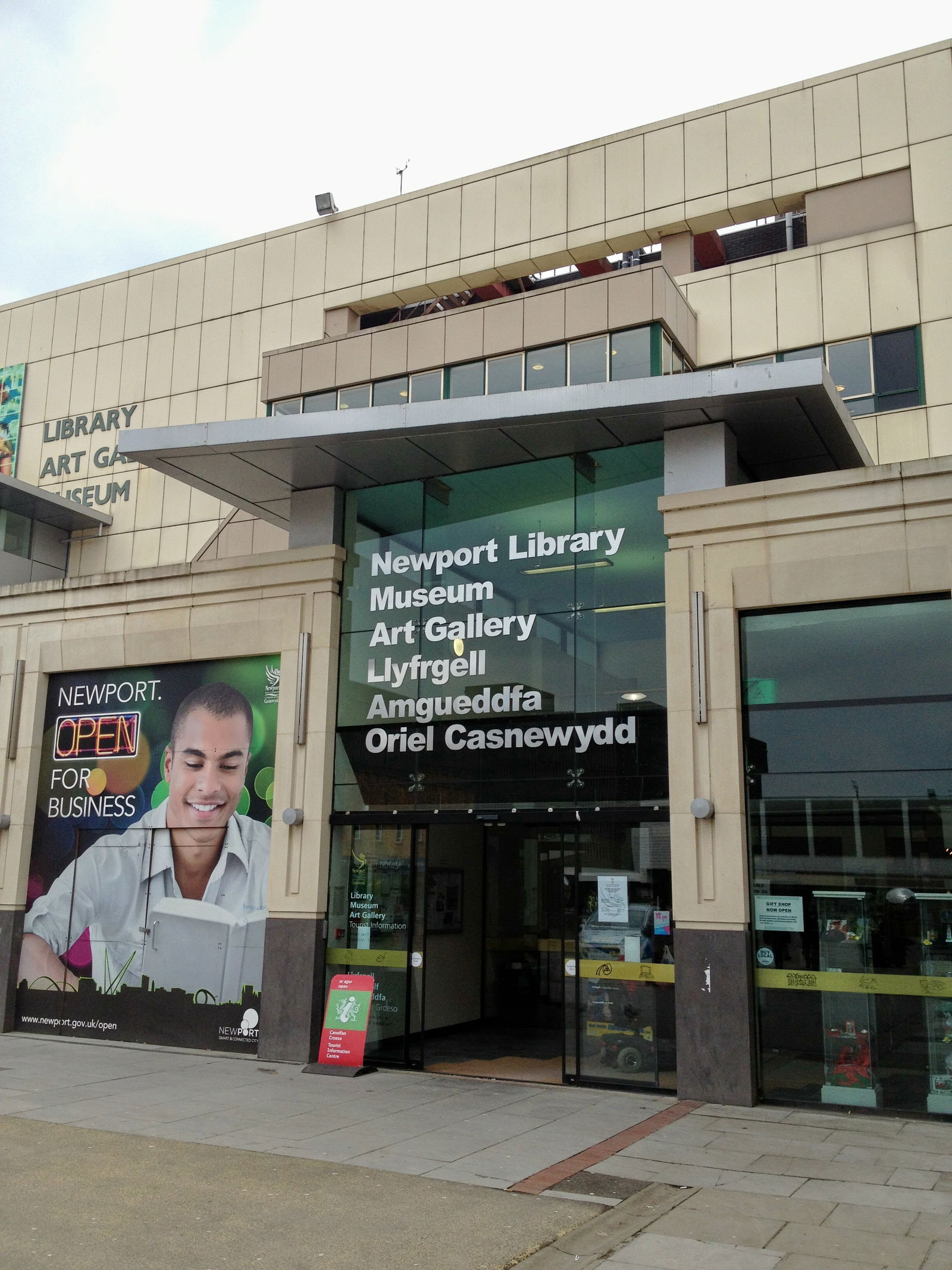 Newport Museum and Art Gallery (Newport) Información para Visitantes