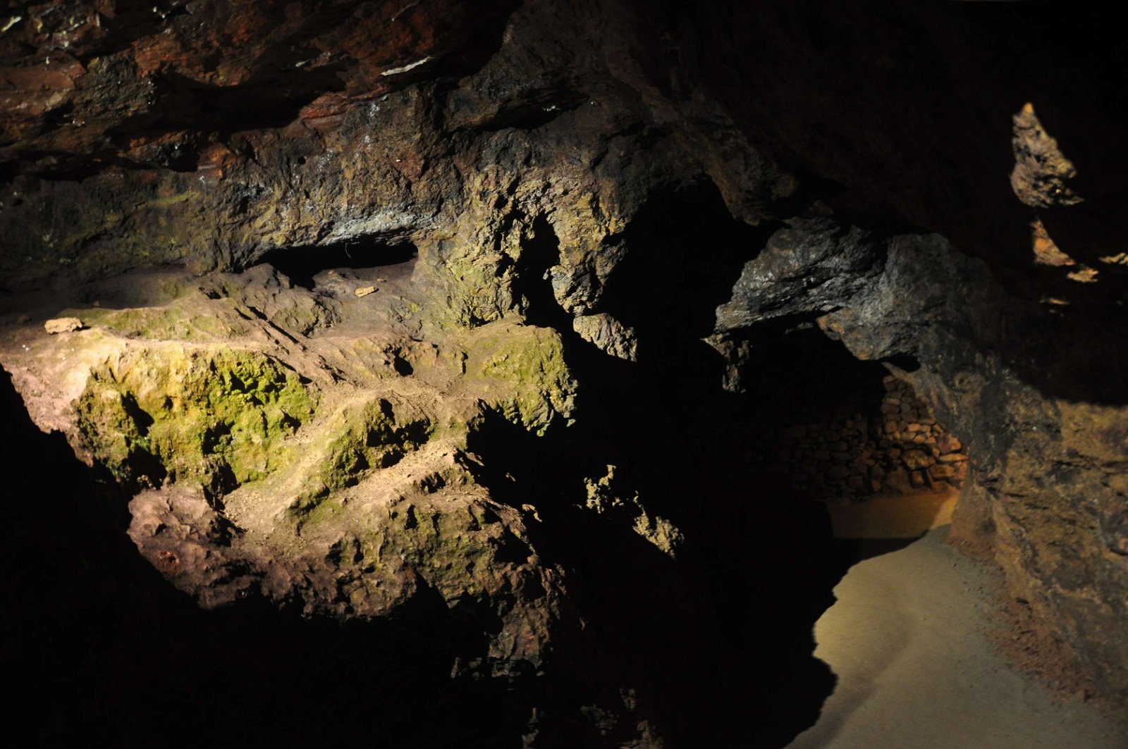 Clearwell Caves - Ancient Iron Mines
