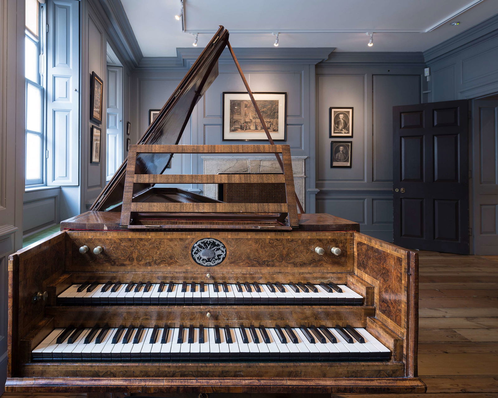 Handel & Hendrix in London