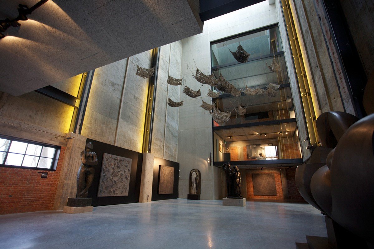 Art  Center Hugo Voeten