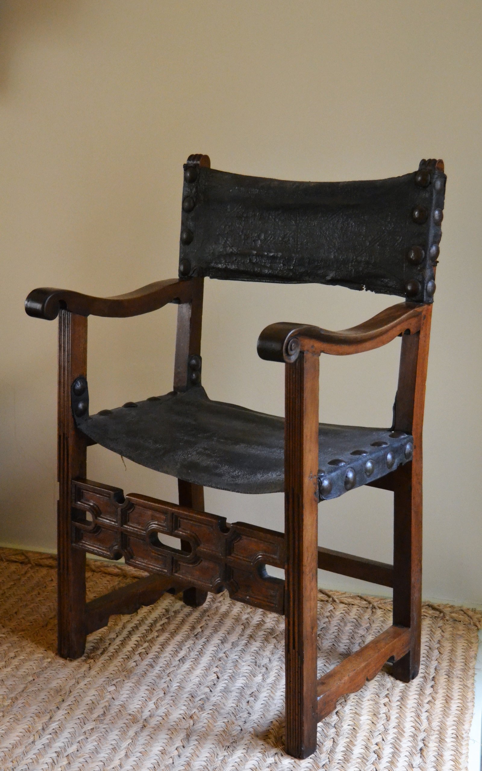 National Museum of Ceramics and Decorative Arts González Martí