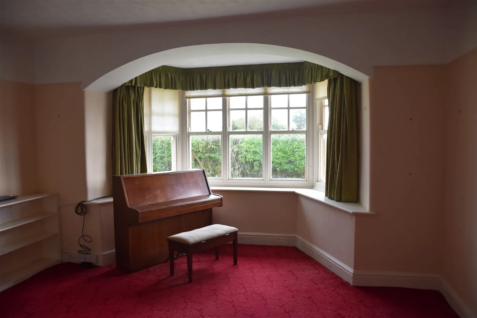 Angharad Williams: Picture the Others