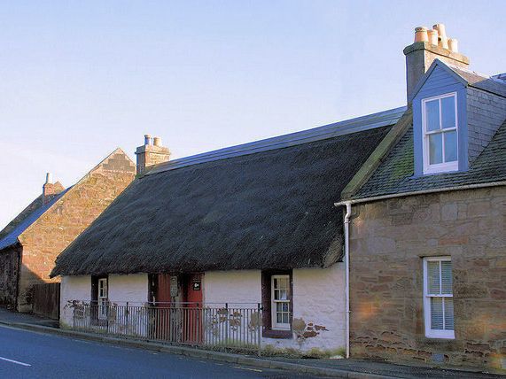 Souter Johnnie's Cottage