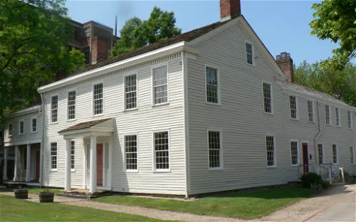 Dunham Tavern Museum