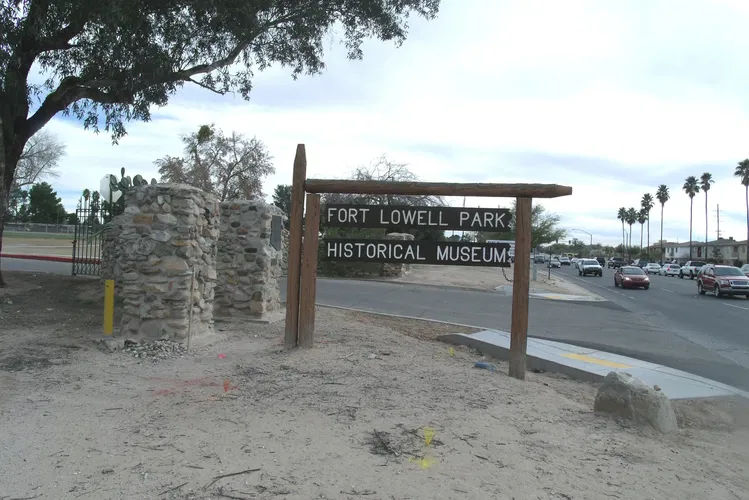 Fort Lowell (Arizona)