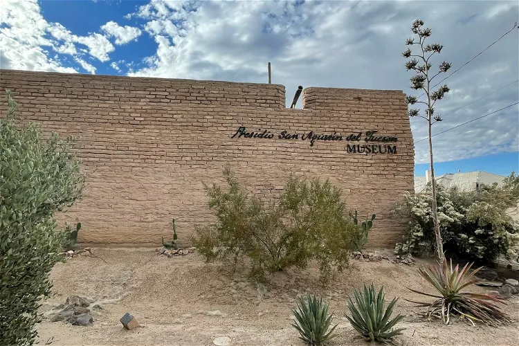 Presidio San Agustin del Tucson Museum
