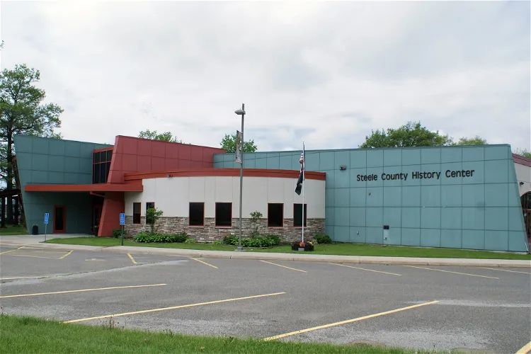 Steele County History Center