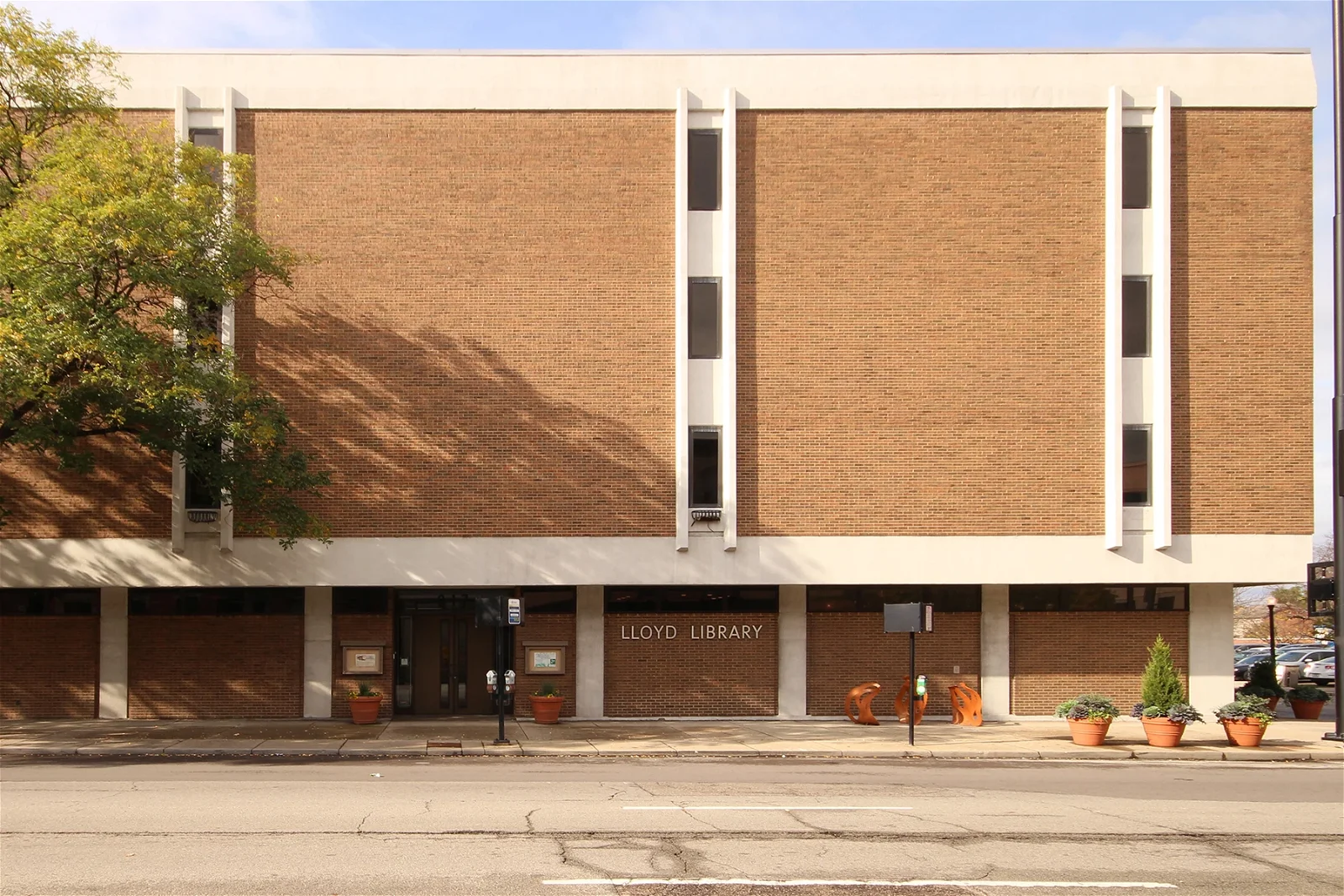 Lloyd Library and Museum