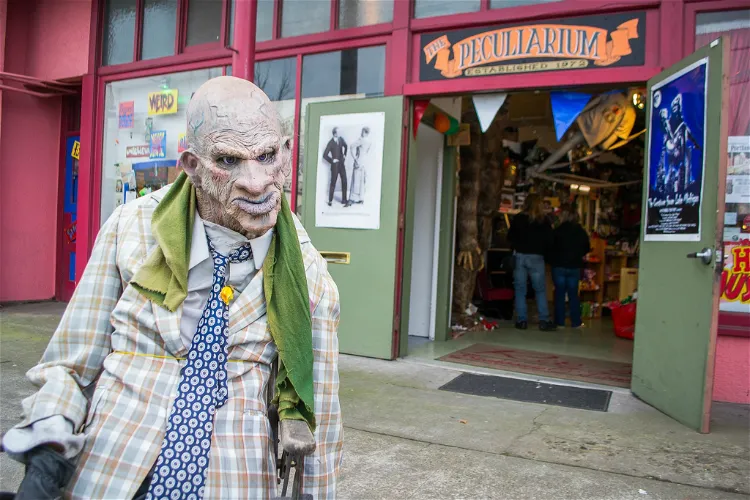 The Freakybuttrue Peculiarium and Museum