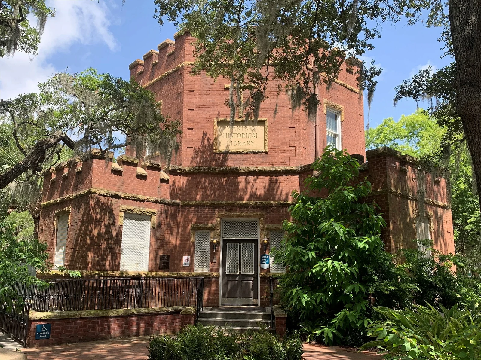 Macaulay Museum of Dental History