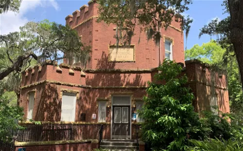 Macaulay Museum of Dental History
