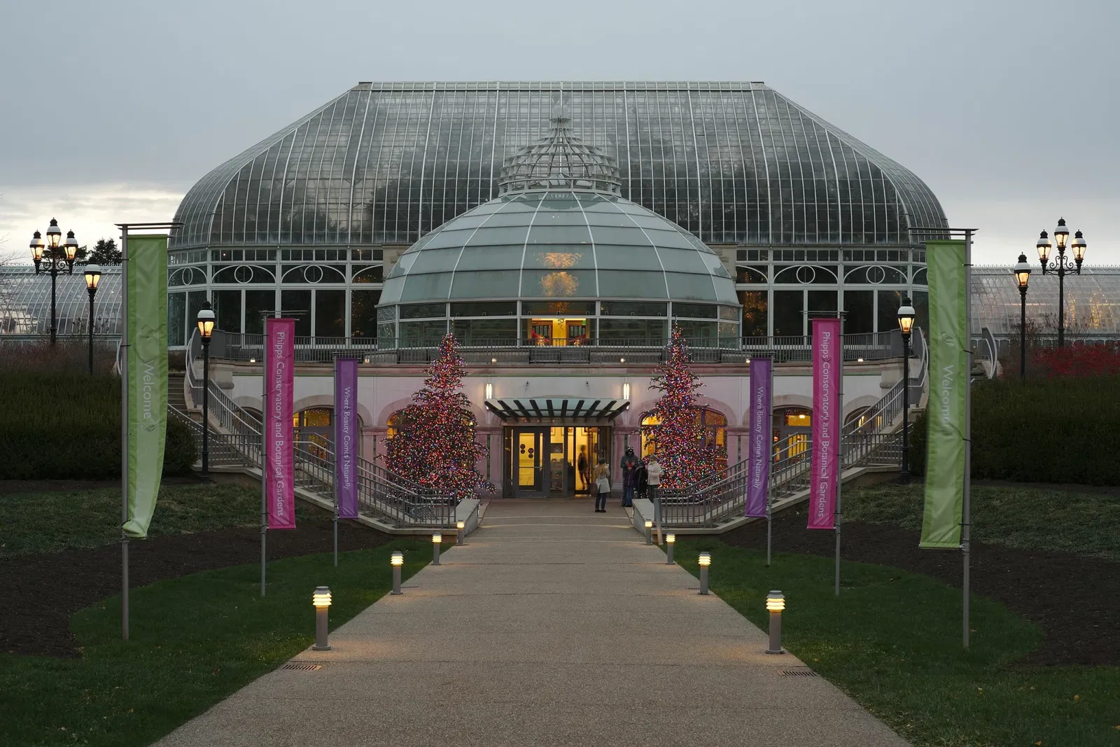 Phipps Conservatory & Botanical Gardens