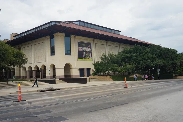 Musée d'Art Blanton