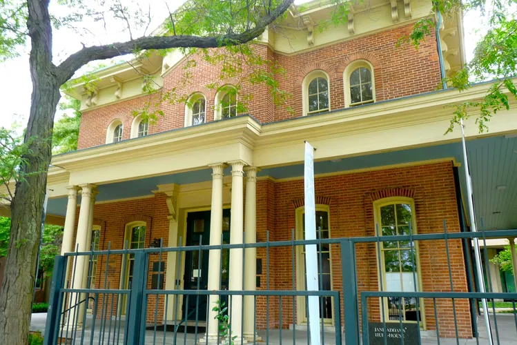 Hull House