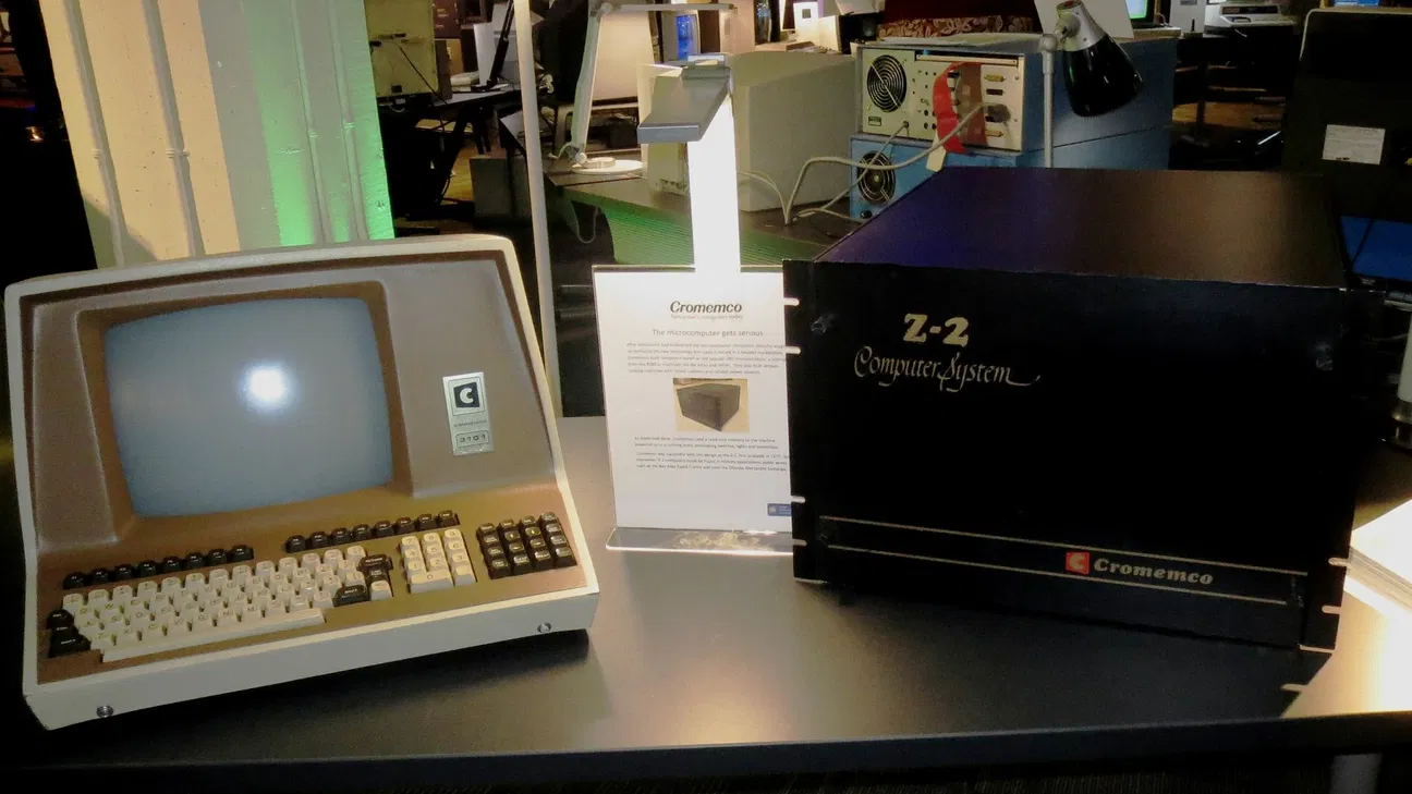 Seattle Computer Operating System Living Computers: Museum + Labs (Seattle) - Besucherinformationen ...