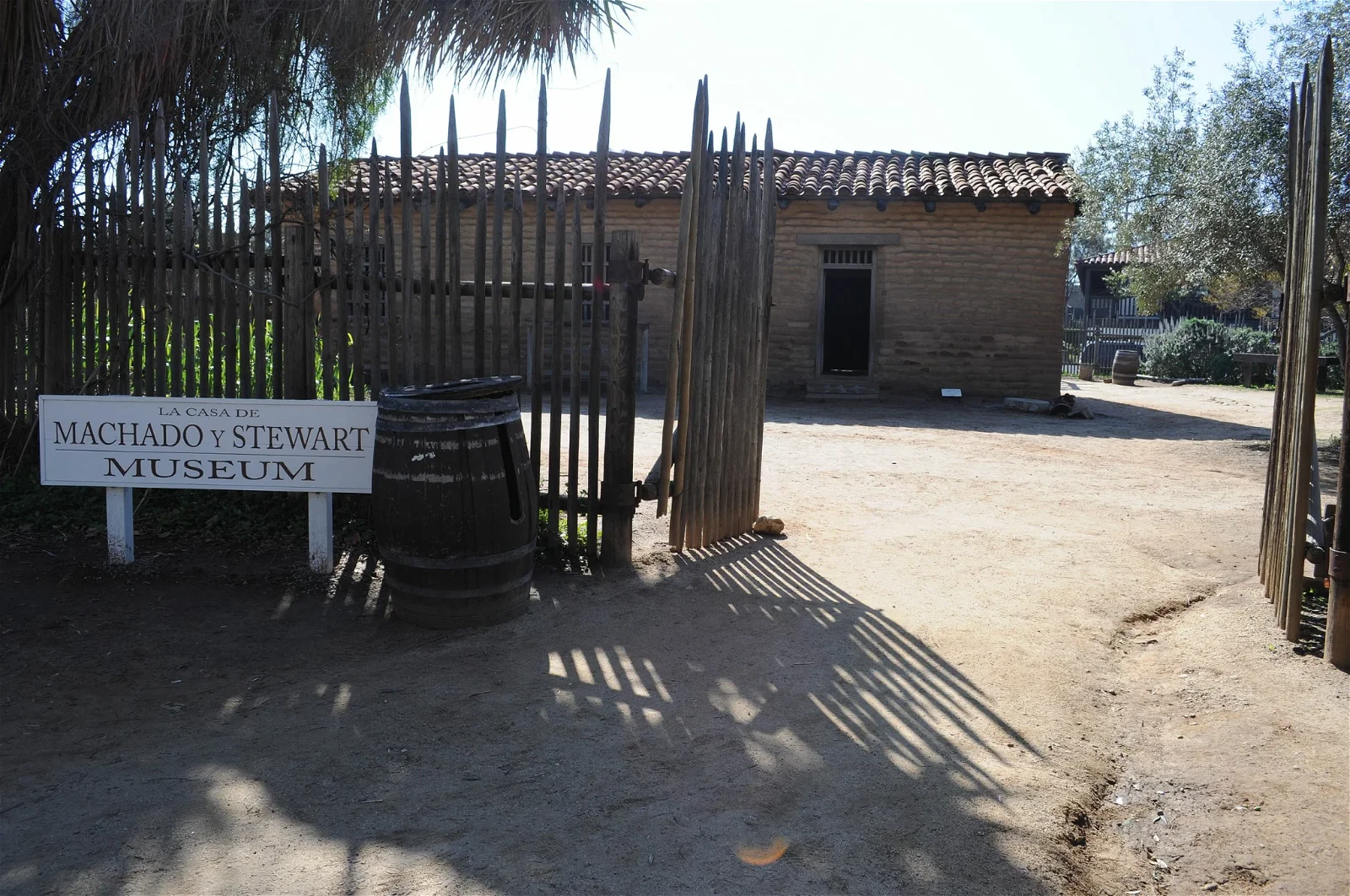 La Casa De Machado Y Stewart