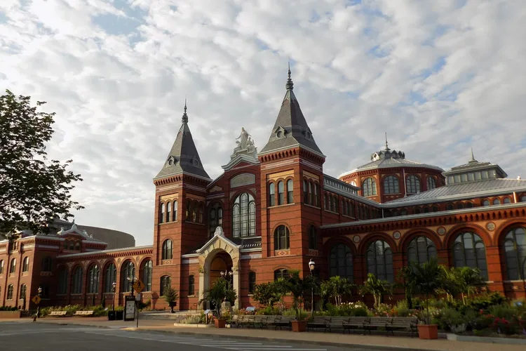 Pavillon des Arts et Industries