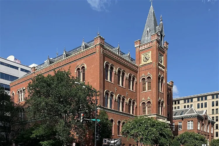 Charles Sumner School