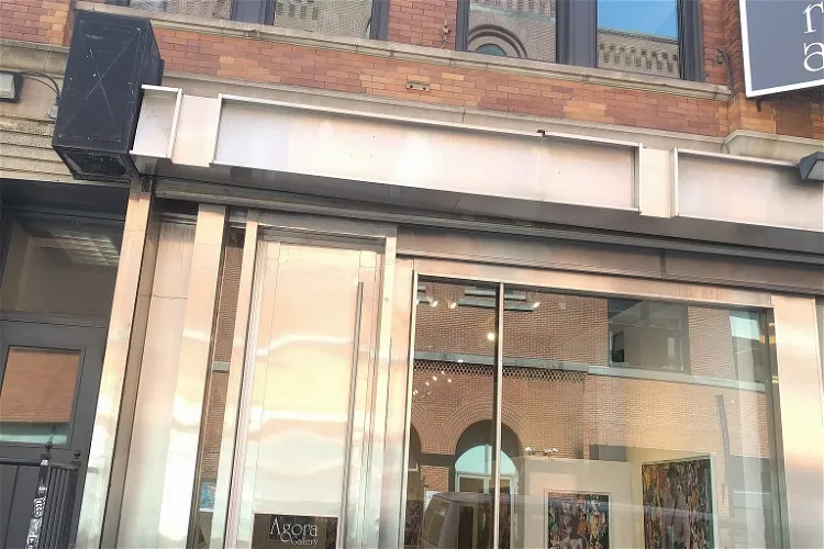 Agora Gallery