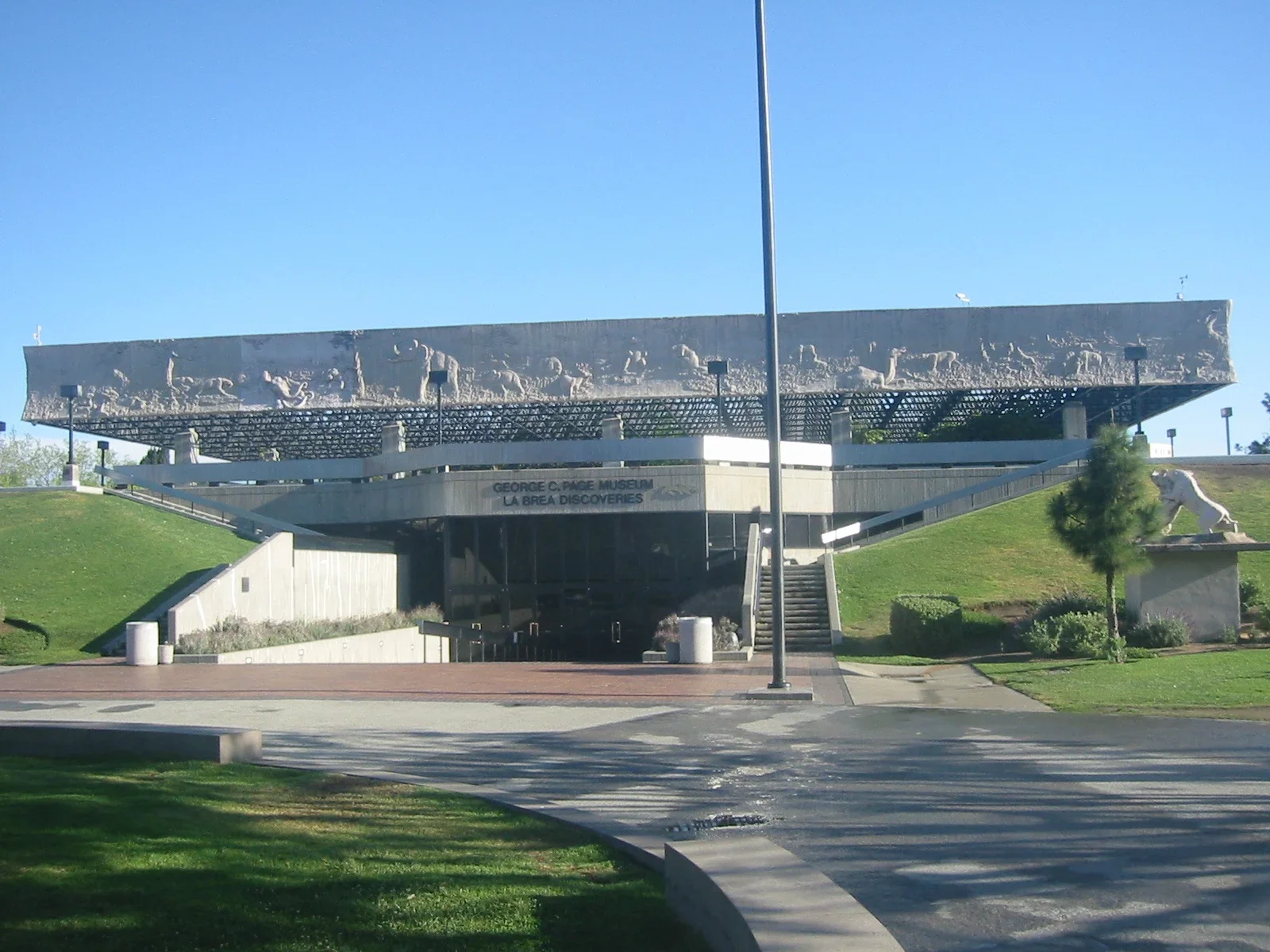 Opening Hours - Page Museum - La Brea Tar Pits (Los Angeles)