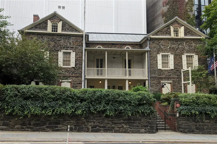 Mount Vernon Hotel Museum