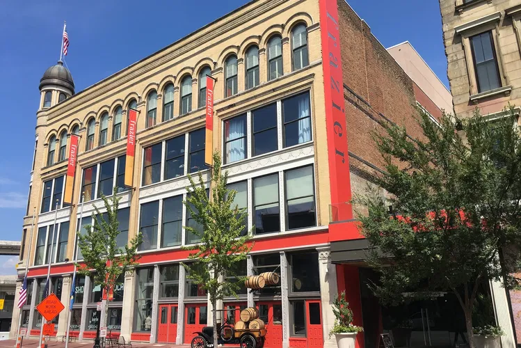 Frazier International History Museum