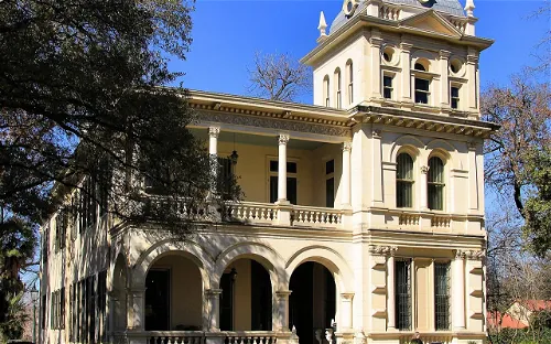 Villa Finale Visitor Center