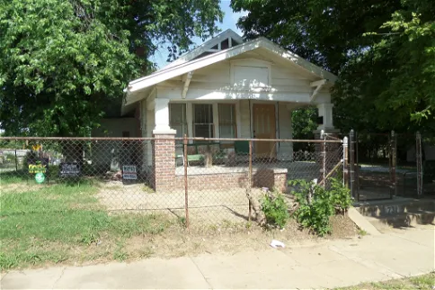 The Outsiders House Museum
