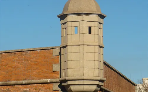 Colonial Fort Condé