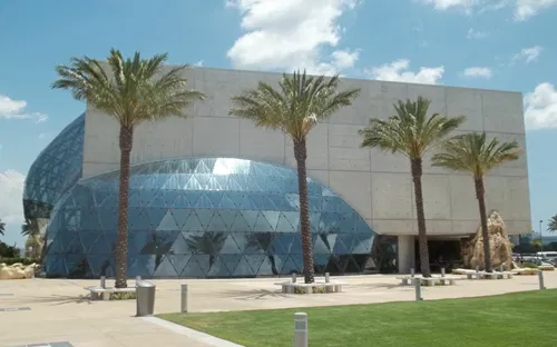 Dalí Museum (St. Petersburg)