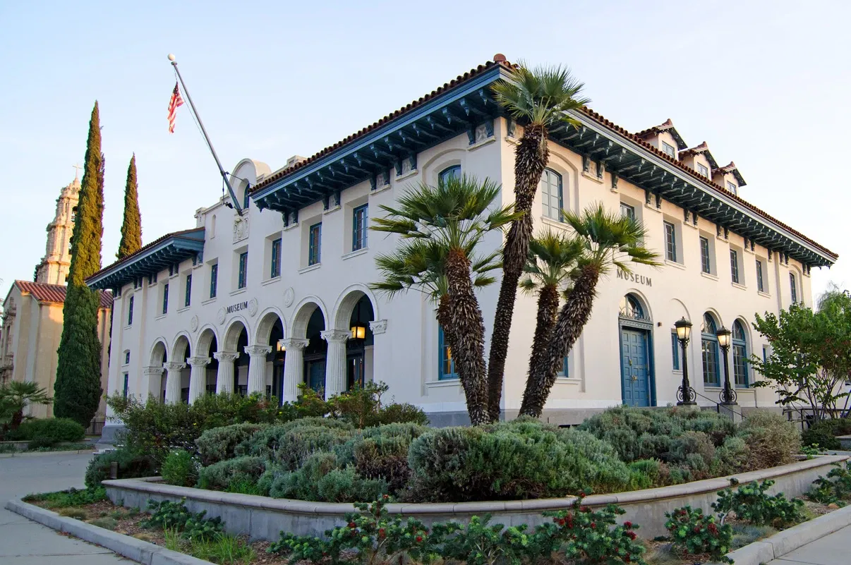 Museum of Riverside (Riverside) - Visitor Information & Reviews